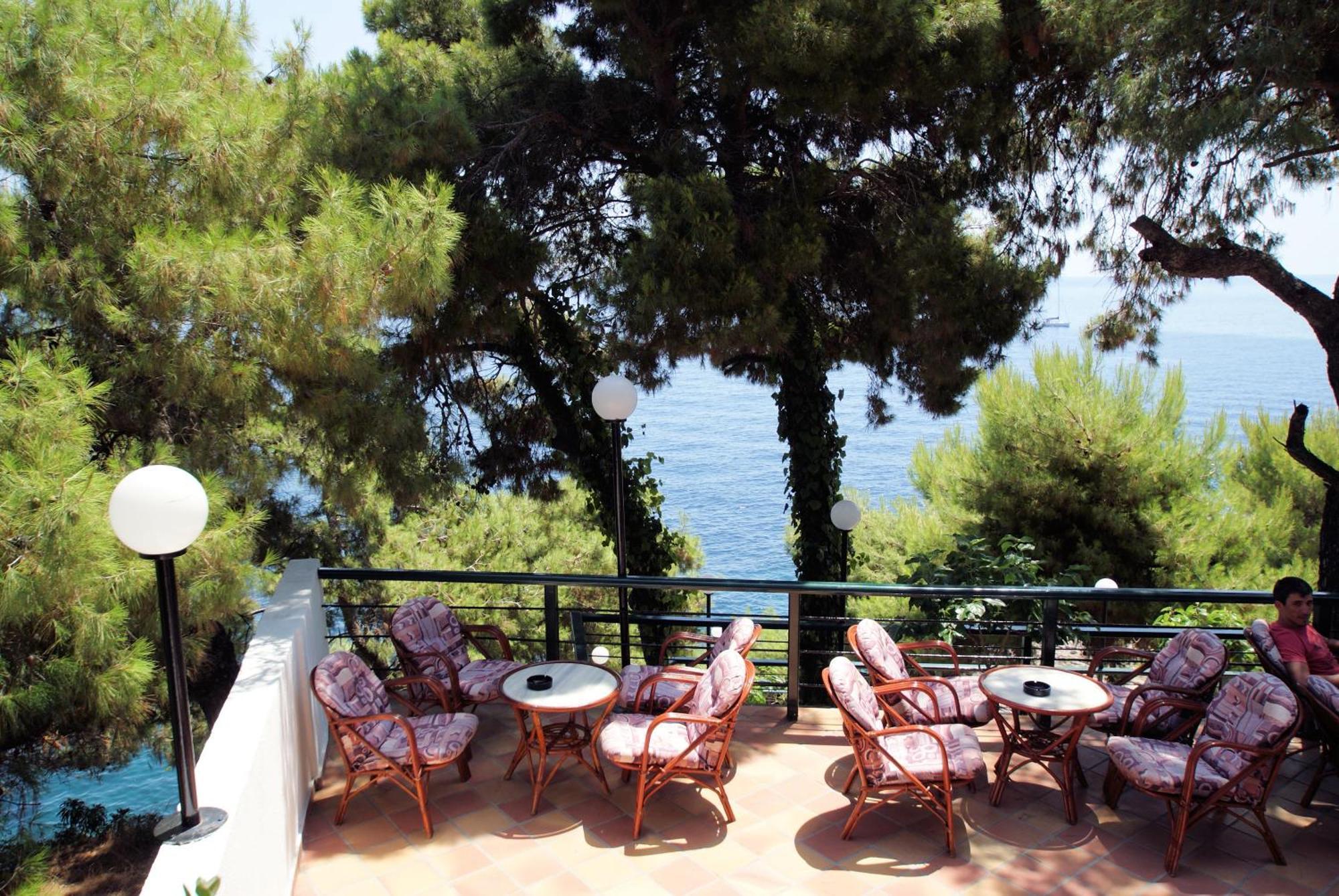 Paradise Hotel Патитири Экстерьер фото