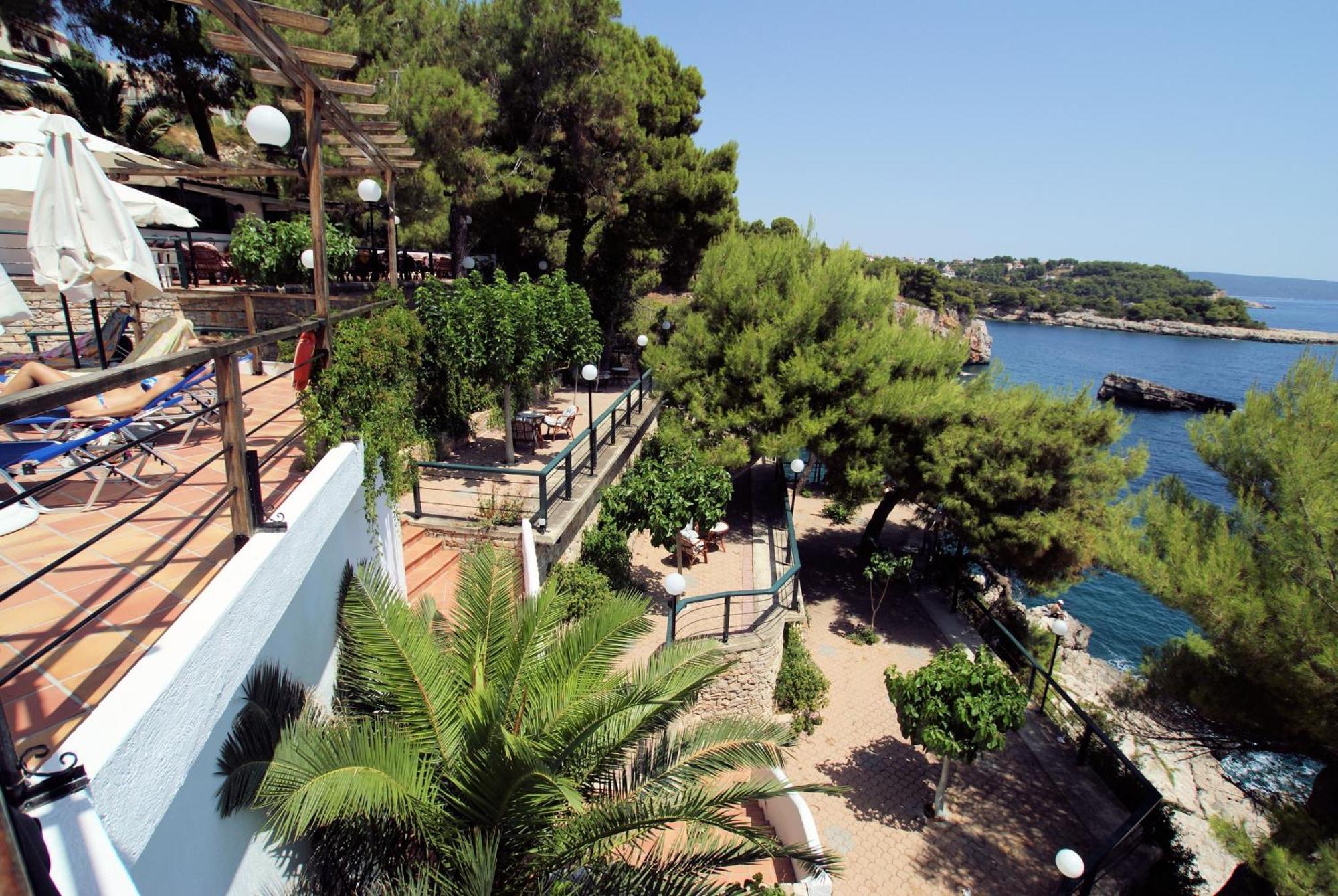 Paradise Hotel Патитири Экстерьер фото