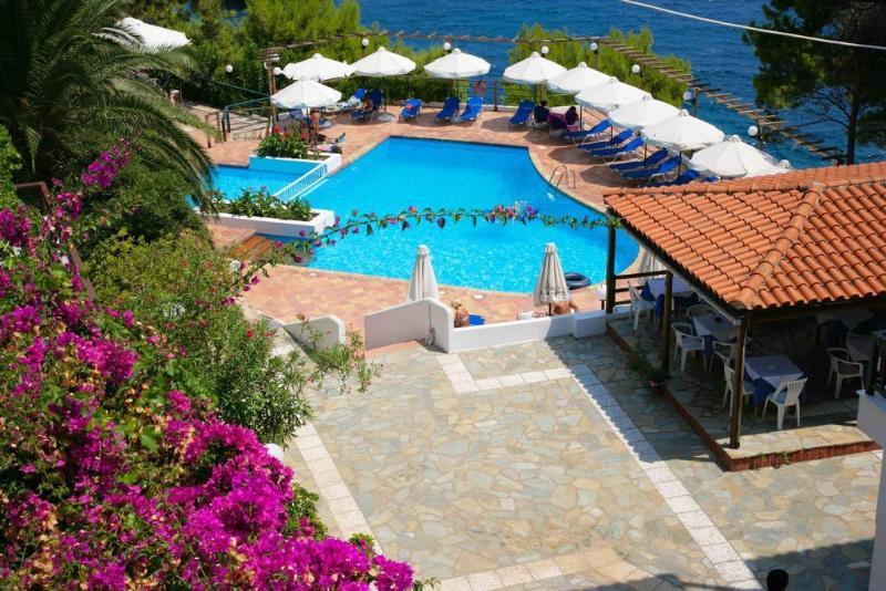Paradise Hotel Патитири Экстерьер фото